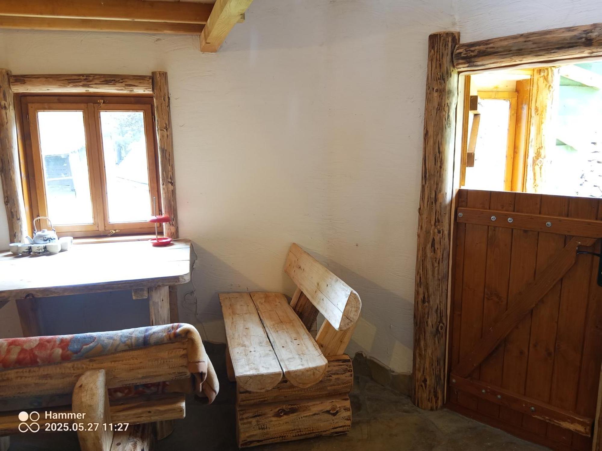 Salamandra Apartment Krempna Exterior photo